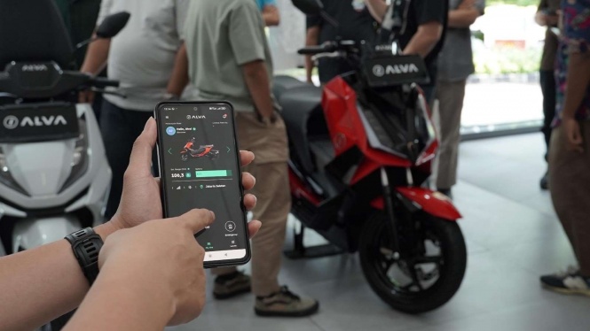 Alva Pamerkan Solusi Pengisian Daya Motor Listrik End to End