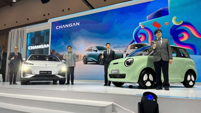 Changan Deepal S07 dan Lumin