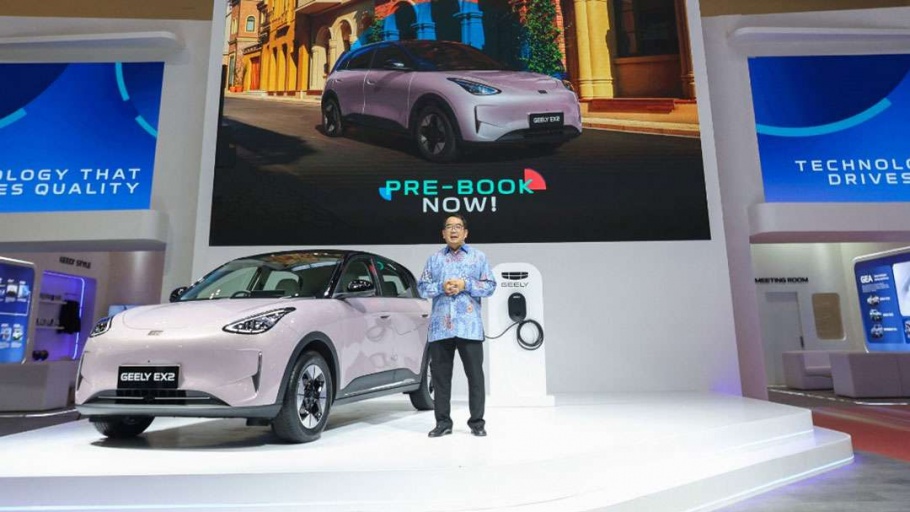 Geely EX2