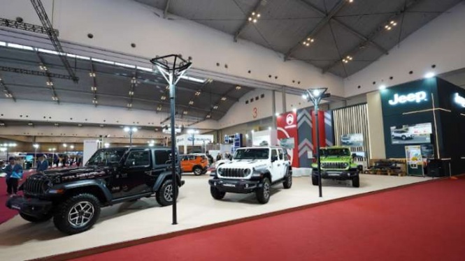 Jeep Hadirkan Jajaran SUV Andalannya di GJAW 2025