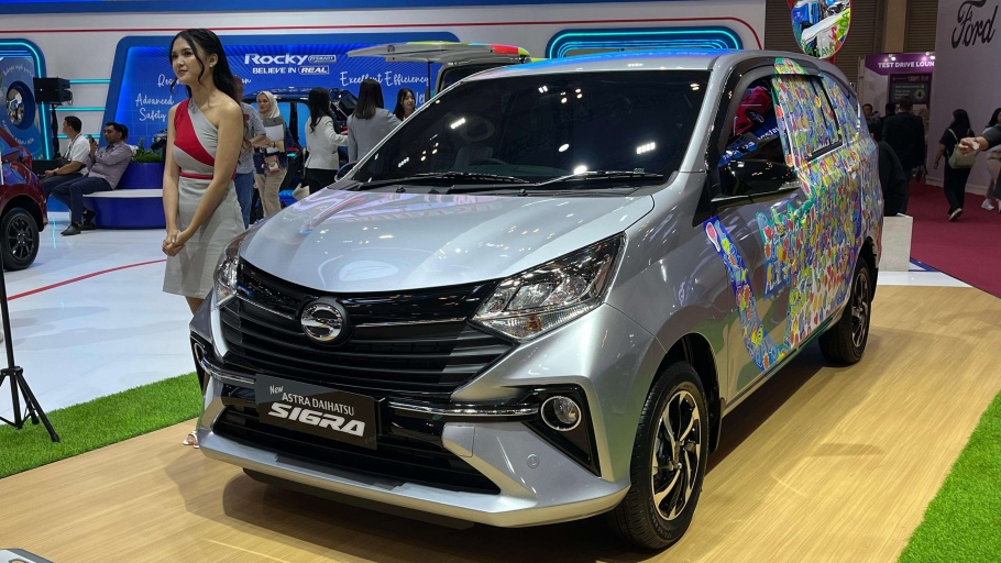Daftar Diskon Mobil LCGC di GJAW 2025, Ada Daihatsu Sigra