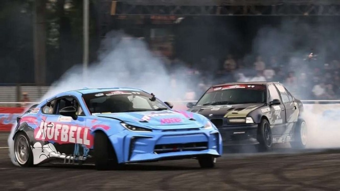 Ahmad Rofbell Sukses Sabet Dua Gelar Bergengsi di Drift Nasional