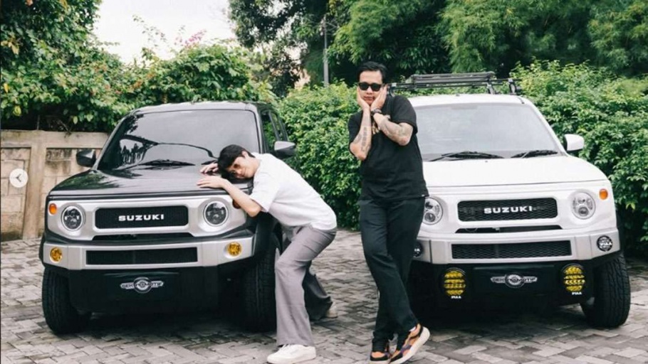 Koleksi kendaraan Dikta Wicaksono