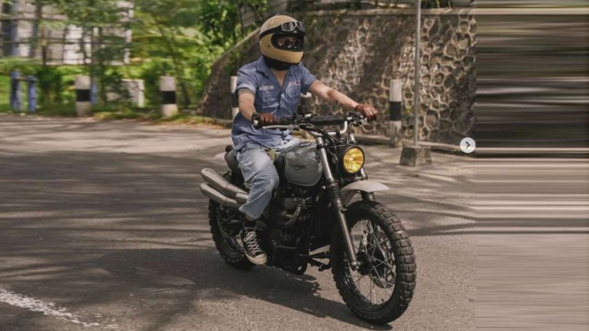 Koleksi kendaraan Dikta Wicaksono