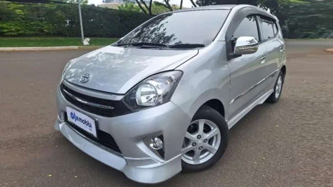 Mobil bekas di bawah Rp 100 juta