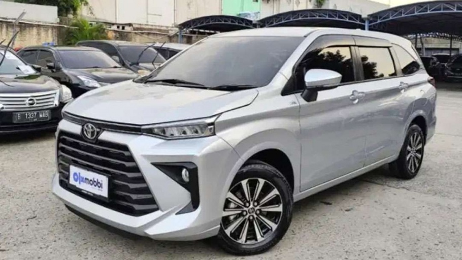 Toyota Avanza bekas