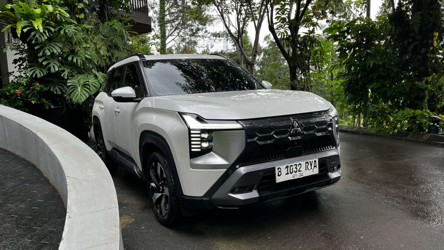 Mitsubishi Destinator