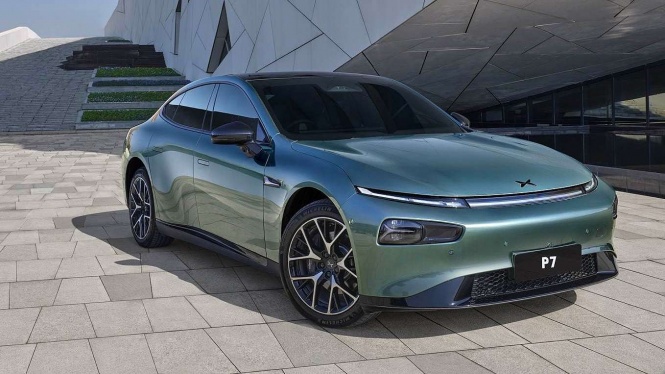 Xpeng P7