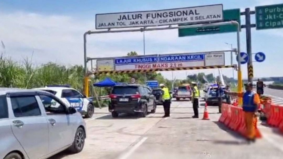 Tol Japek II Selatan 