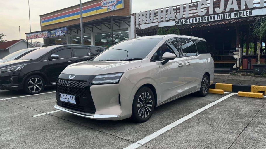 Iritnya Wuling Darion Plug-in Hybrid untuk Perjalanan Jauh