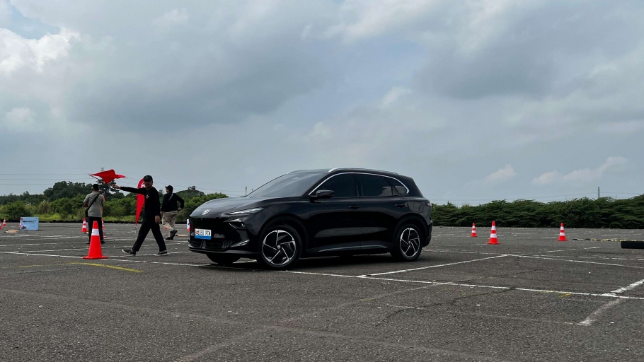 MG S5 EV