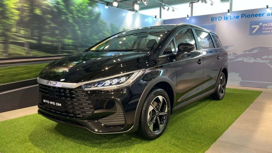 BYD M6 DM
