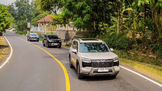 Wuling Eksion