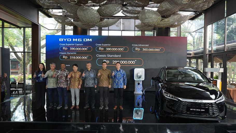 BYD M6 DM