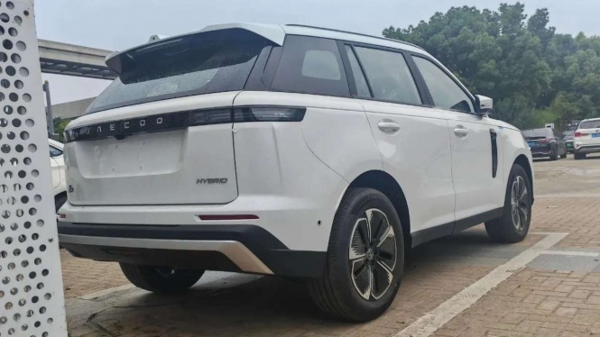 Jaecoo J5 Hybrid