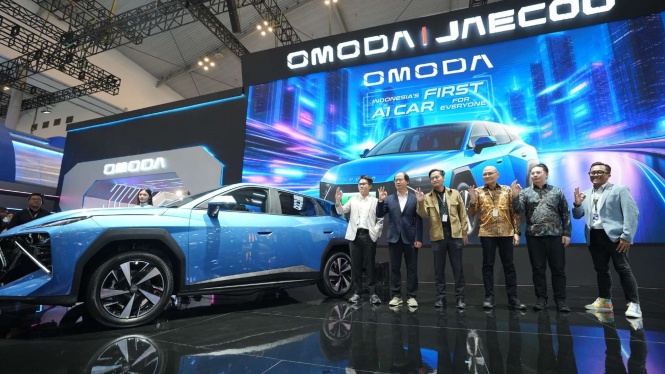 Omoda O4