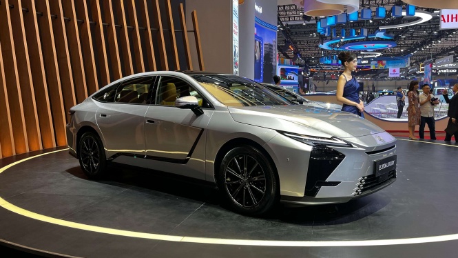 Lexus