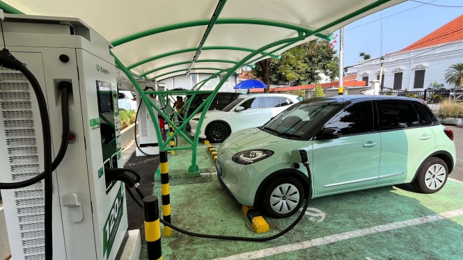 Mobil listrik