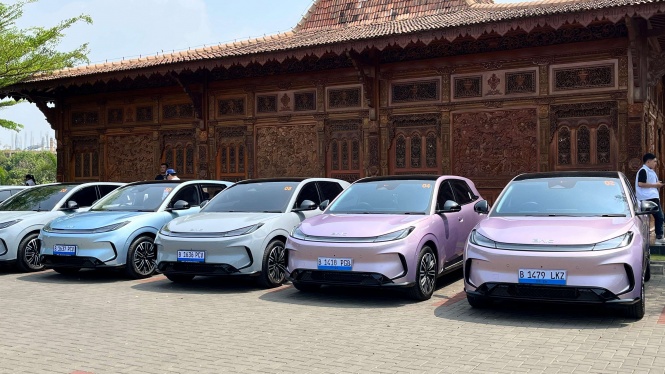 BAIC T1