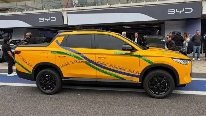 BYD Mako PHEV
